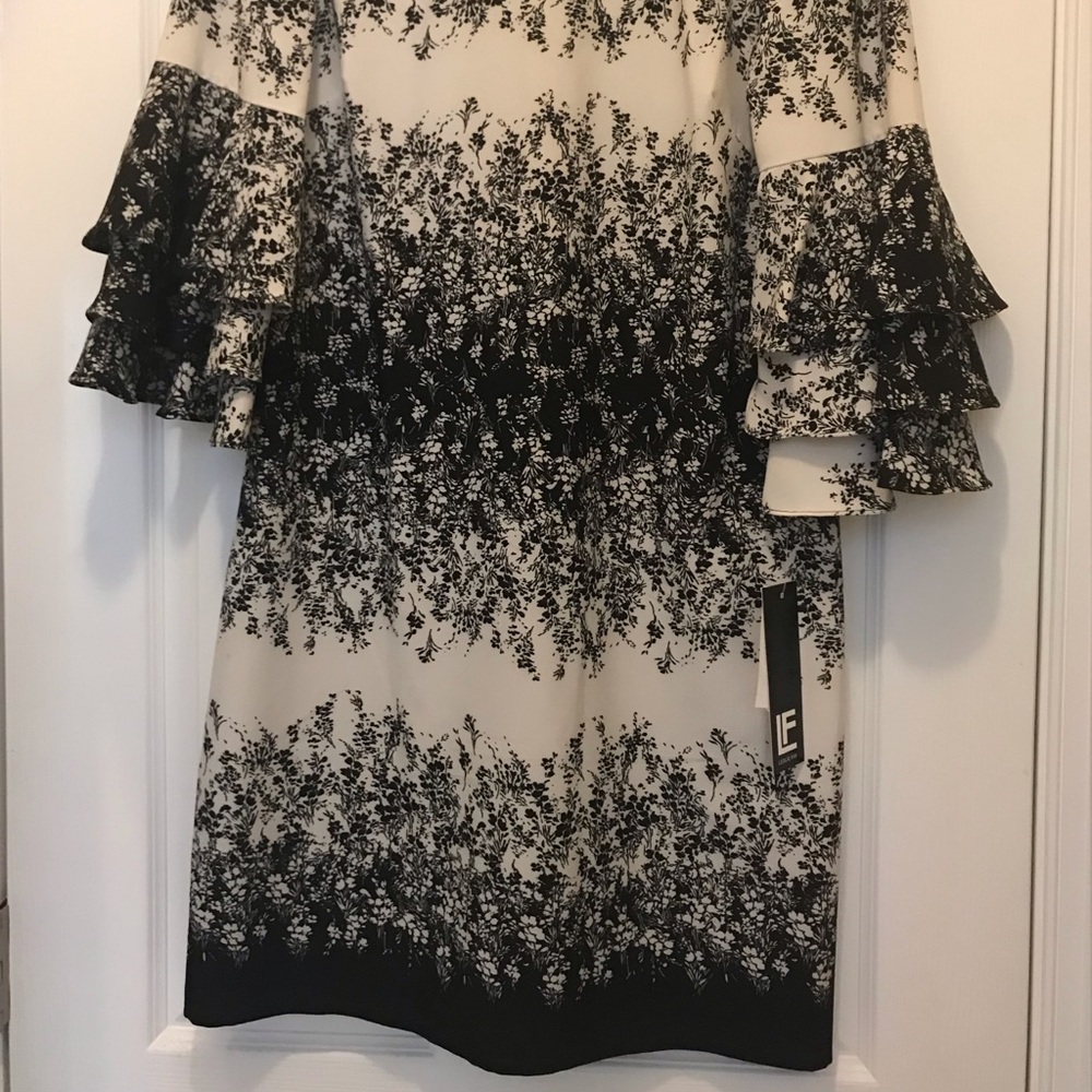 Leslie Fay black and cream sheath dress